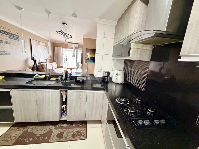 Apartamento pé na areia 2 dormitporios na Vila Mirim: 8ª foto da galeria de imagens do imóvel