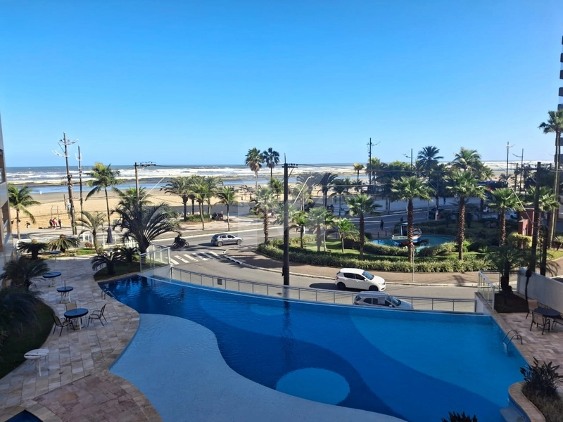 Apartamento frente total para mar na Guilhermina