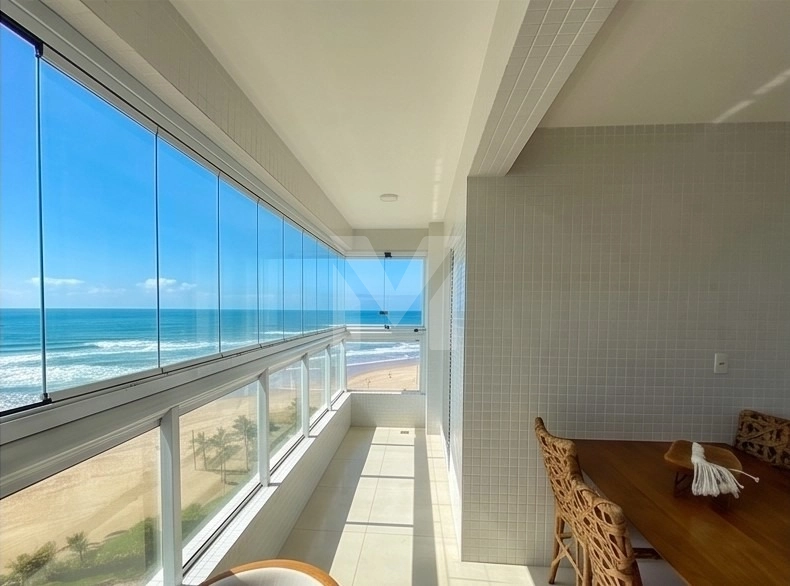 Lindo apartamento mobiliado com 3 dormitórios frente total para o mar: 2ª foto da galeria de imagens do imóvel