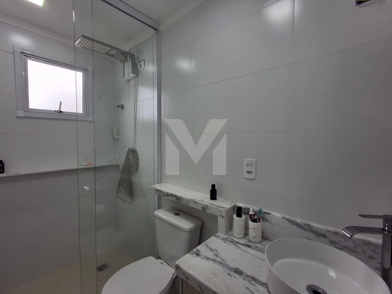 Lindo apartamento mobiliado com 3 dormitórios frente total para o mar: 29ª foto da galeria de imagens do imóvel