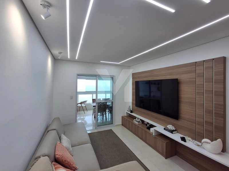 Lindo apartamento mobiliado com 3 dormitórios frente total para o mar: 9ª foto da galeria de imagens do imóvel