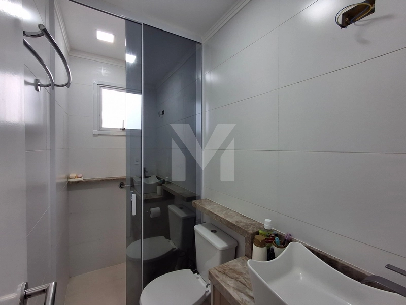 Lindo apartamento mobiliado com 3 dormitórios frente total para o mar: 36ª foto da galeria de imagens do imóvel