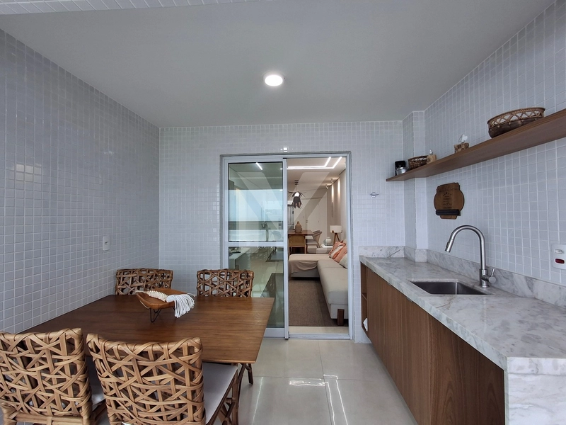 Lindo apartamento mobiliado com 3 dormitórios frente total para o mar: 5ª foto da galeria de imagens do imóvel