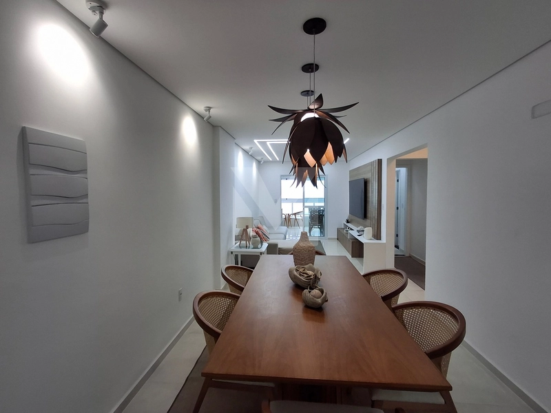 Lindo apartamento mobiliado com 3 dormitórios frente total para o mar: 10ª foto da galeria de imagens do imóvel