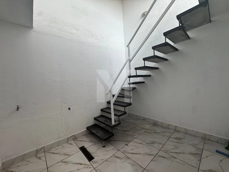 CASA 3 DORMITÓRIOS REFORMADA - CHURRASQUEIRA: 21ª foto da galeria de imagens do imóvel