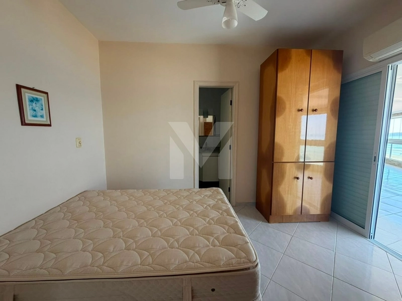 Excelente Apartamento 4 suítes de frente para o mar na  Ocian: 4ª foto da galeria de imagens do imóvel