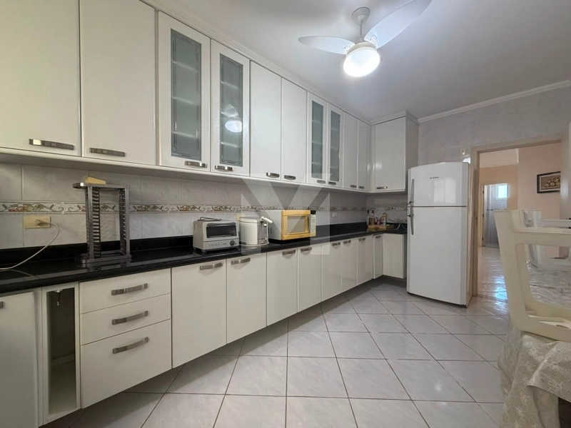 Excelente Apartamento 4 suítes de frente para o mar na  Ocian: 11ª foto da galeria de imagens do imóvel