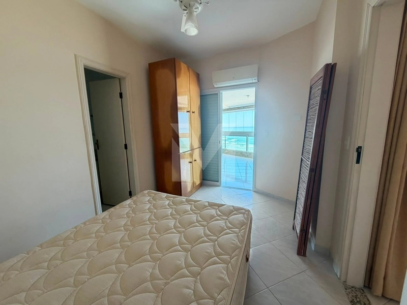 Excelente Apartamento 4 suítes de frente para o mar na  Ocian: 5ª foto da galeria de imagens do imóvel