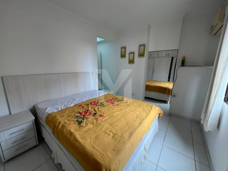 Apartamento amplo próximo a praia e diversos comércios: 20ª foto da galeria de imagens do imóvel