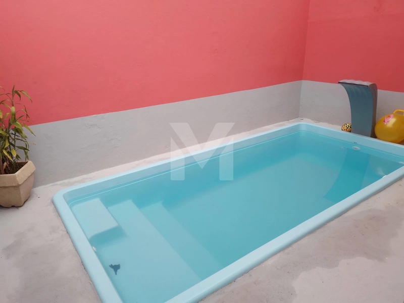 CASA GEMINADA COM PISCINA – Ocian | PRAIA GRANDE