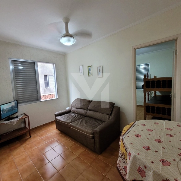 APARTAMENTO A 70 METROS DA PRAIA – VILA MIRIM: 1ª foto da galeria de imagens do imóvel