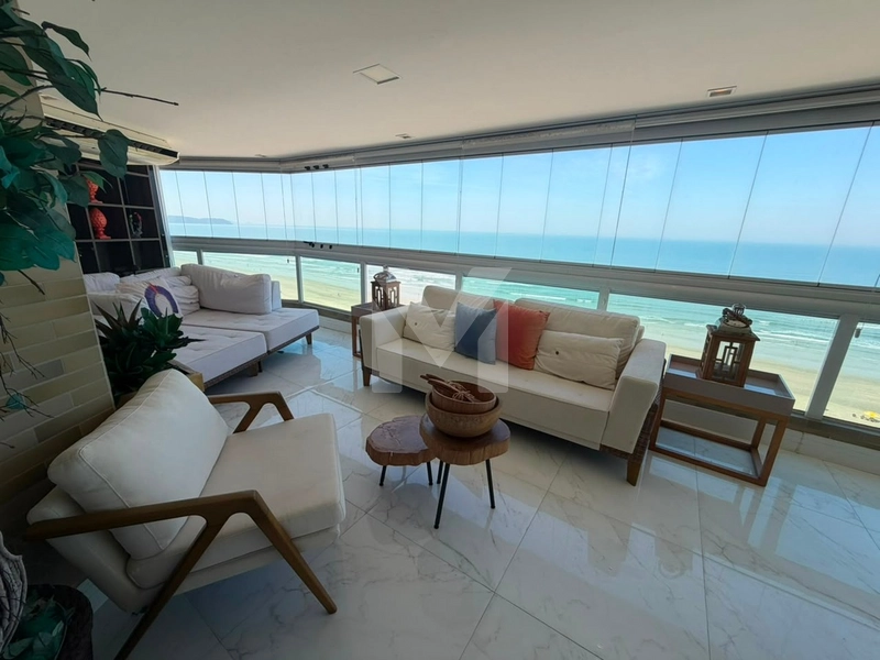 Apartamento frente mar à venda em Praia Grande, no bairro Ocian