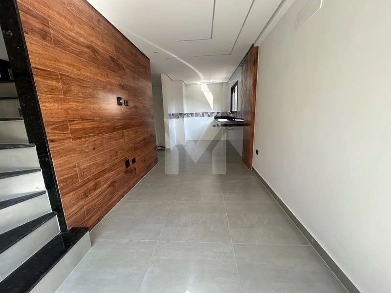 Triplex em Condomínio na Guilhermina – 3 Dormitórios | 1 Suíte | 99 m²: 2ª foto da galeria de imagens do imóvel