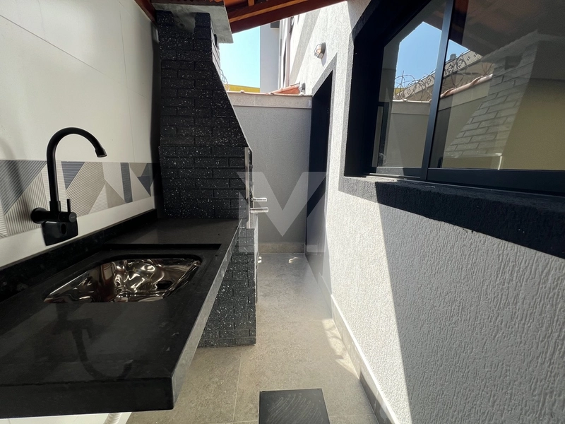 Casa em condomínio próximo a diversos comércios: 7ª foto da galeria de imagens do imóvel