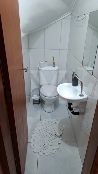 Casa de Condomínio à Venda no Sítio do Campo – Praia Grande: 2ª foto da galeria de imagens do imóvel