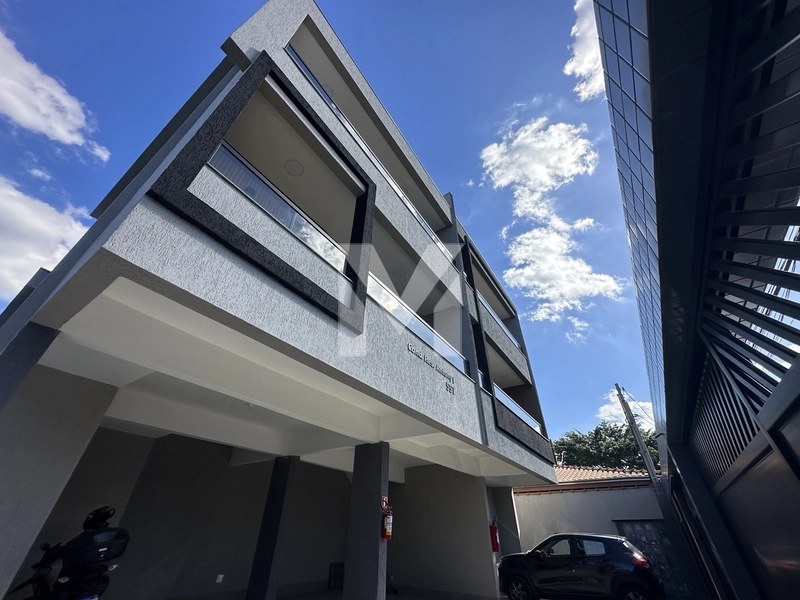 Excelente duplex no Tude Bastos com acabamento de alto padrão: 2ª foto da galeria de imagens do imóvel
