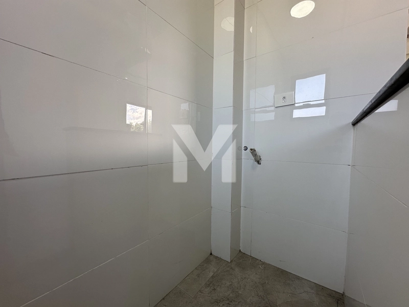 Excelente duplex no Tude Bastos com acabamento de alto padrão: 12ª foto da galeria de imagens do imóvel