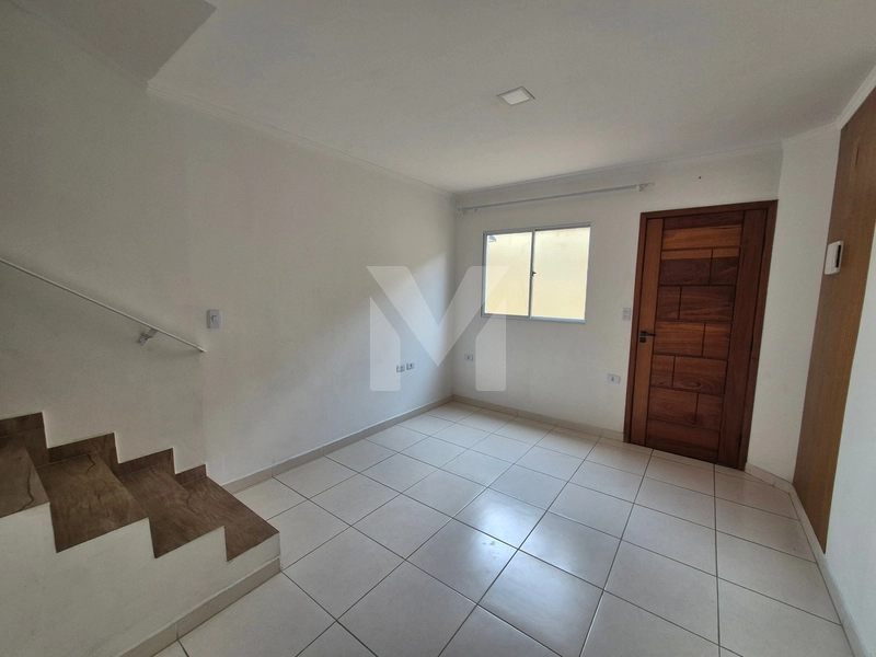 Casa em condomínio com 2 dormitórios para locação no Esmeralda: 1ª foto da galeria de imagens do imóvel