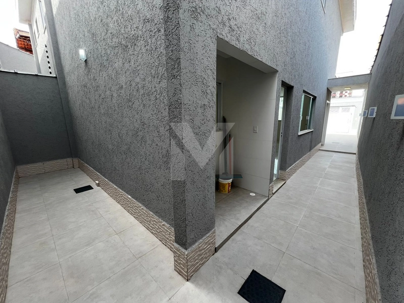 Casa Sobrado com piscina: 23ª foto da galeria de imagens do imóvel