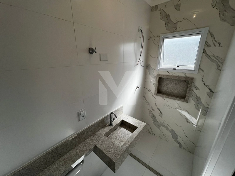 Casa Sobrado com piscina: 39ª foto da galeria de imagens do imóvel