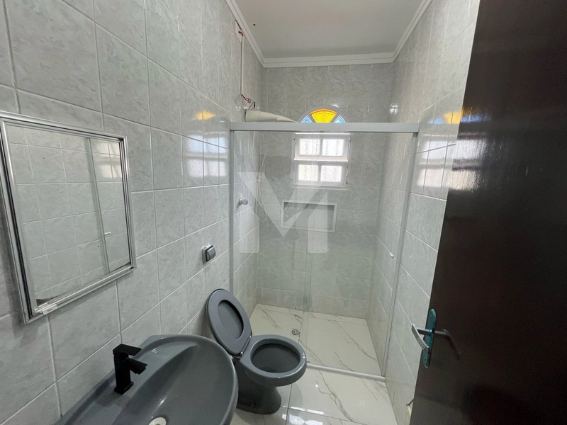 Casa individual com piscina: 17ª foto da galeria de imagens do imóvel