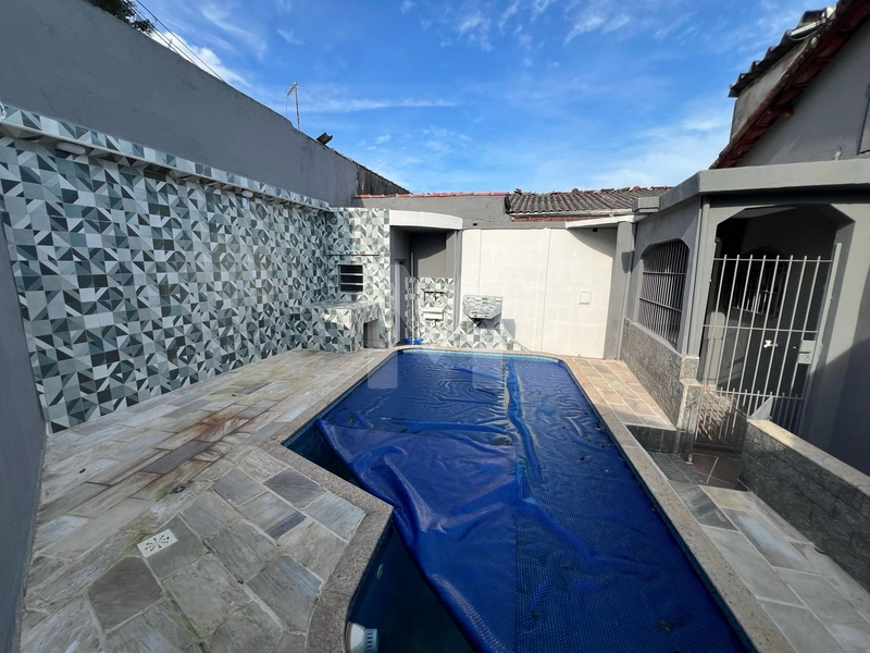 Casa individual com piscina: 33ª foto da galeria de imagens do imóvel