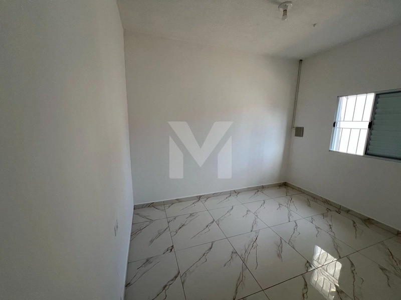 Casa individual com piscina: 21ª foto da galeria de imagens do imóvel
