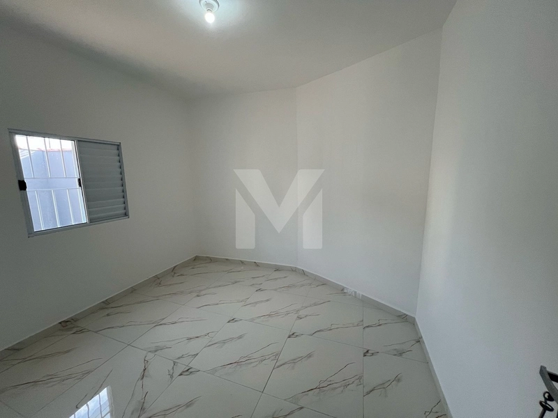Casa individual com piscina: 15ª foto da galeria de imagens do imóvel
