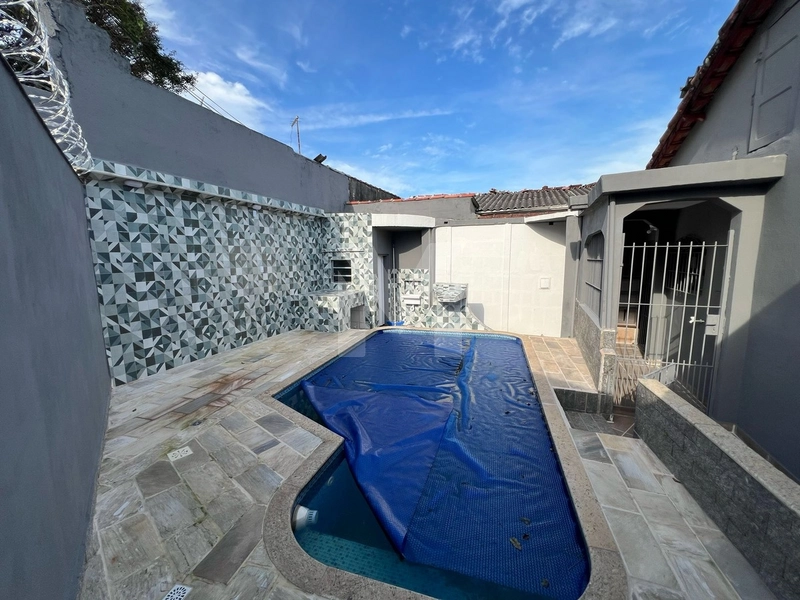 Casa individual com piscina: 32ª foto da galeria de imagens do imóvel