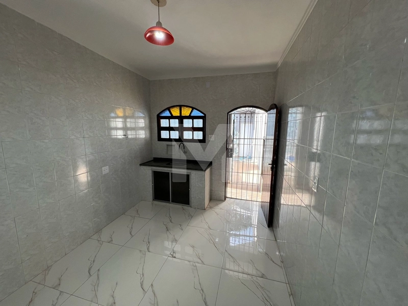 Casa individual com piscina: 26ª foto da galeria de imagens do imóvel