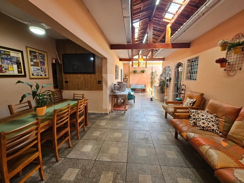 Casa Isolada - 200m da Praia: 3ª foto da galeria de imagens do imóvel