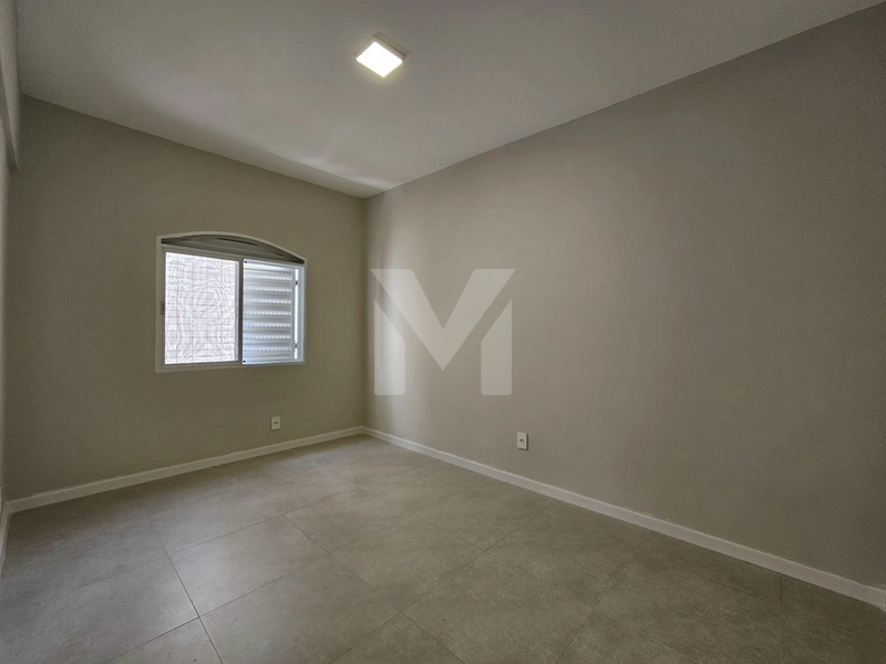 Apartamento 2 Dormitórios | Totalmente Reformado | Canto do Forte: 6ª foto da galeria de imagens do imóvel