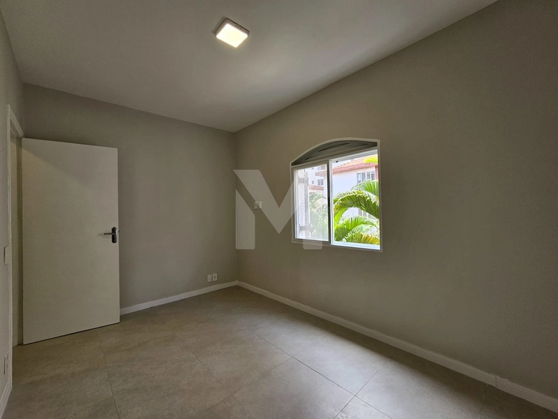 Apartamento 2 Dormitórios | Totalmente Reformado | Canto do Forte: 21ª foto da galeria de imagens do imóvel