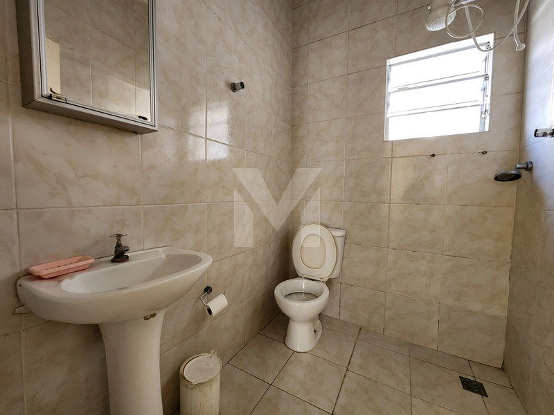 Casa para Locação – 2 Dormitórios | Quintal Amplo | A 200 M da Praia: 5ª foto da galeria de imagens do imóvel