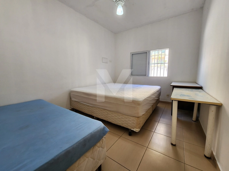 Casa para Locação – 2 Dormitórios | Quintal Amplo | A 200 M da Praia: 4ª foto da galeria de imagens do imóvel