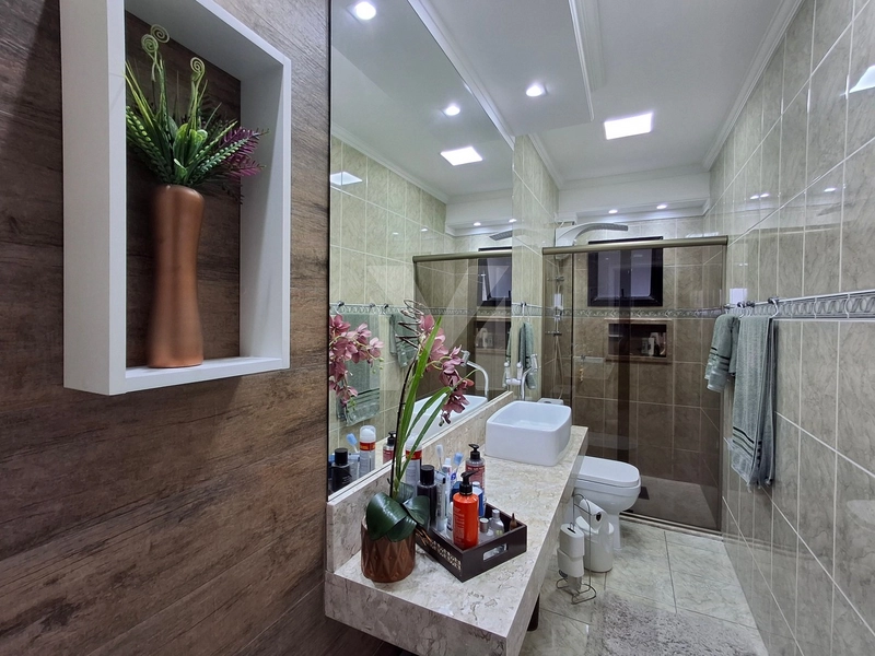 Apartamento 2 dormitórios mobiliado e frente para o mar: 36ª foto da galeria de imagens do imóvel