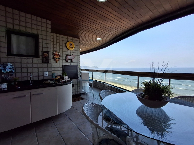 Apartamento 2 dormitórios mobiliado e frente para o mar: 4ª foto da galeria de imagens do imóvel