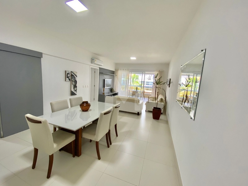 Apartamento Decorado a 50 Metros da Praia – 4 Dormitórios: 21ª foto da galeria de imagens do imóvel