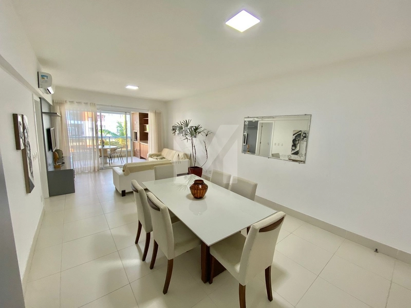 Apartamento Decorado a 50 Metros da Praia – 4 Dormitórios: 19ª foto da galeria de imagens do imóvel