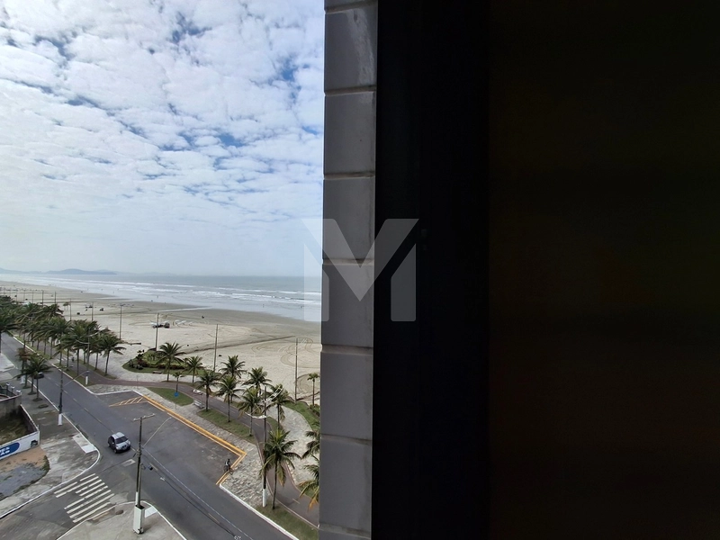 Lindo apartamento de 2 dormitórios frente total para o mar: 17ª foto da galeria de imagens do imóvel