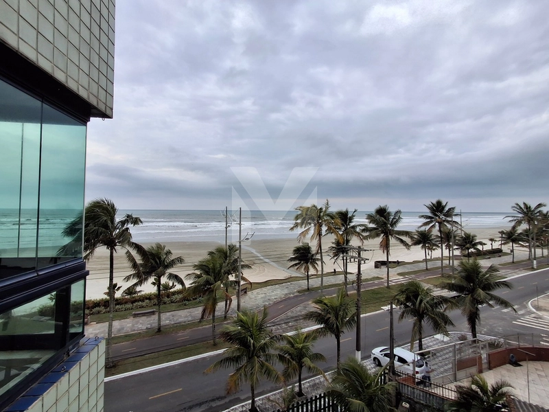 Apartamento de 3 quartos mobiliado e vista mar por apenas R$ 590 mil: 2ª foto da galeria de imagens do imóvel