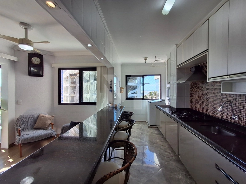 Apartamento de 3 quartos mobiliado com vista para o mar: 9ª foto da galeria de imagens do imóvel