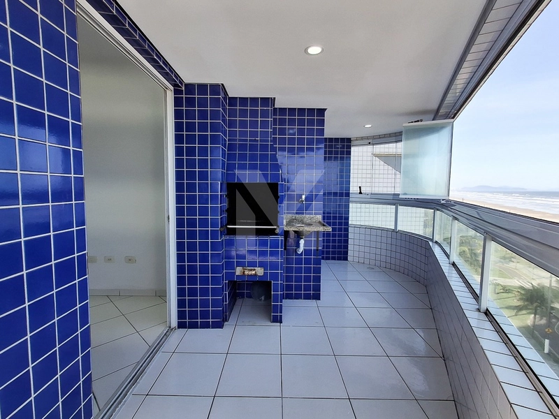 Apartamento frente mar 2 dormitórios e sacada gourmet por R$ 550 mil: 3ª foto da galeria de imagens do imóvel