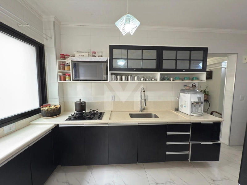 Apartamento frente para o mar com 3 dormitórios: 8ª foto da galeria de imagens do imóvel