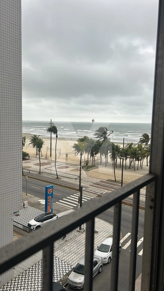 Kitnet com Vista Mar na Aviação - Praia Grande/SP: 2ª foto da galeria de imagens do imóvel
