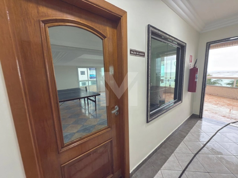 Lindo apartamento de 2 dormitórios frente total para o mar: 25ª foto da galeria de imagens do imóvel
