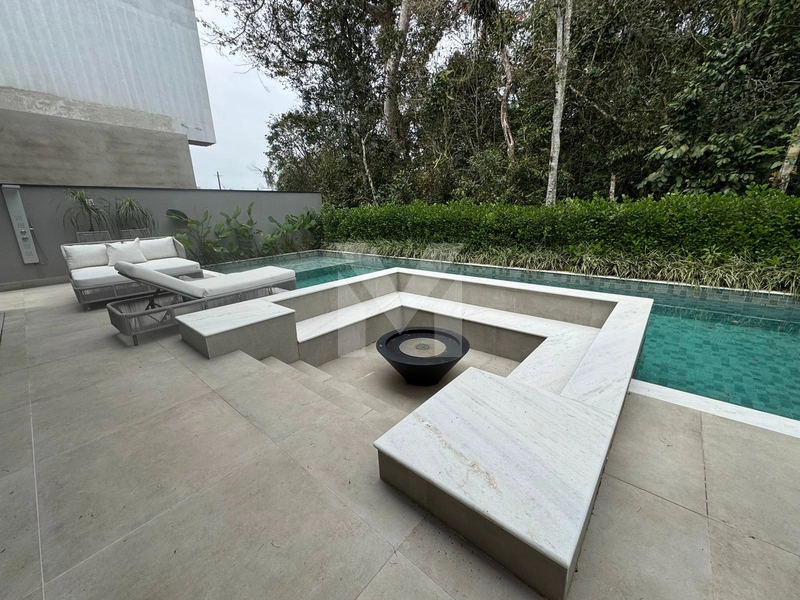 Casa Espetacular com 6 Suítes, Piscina e Praça do Fogo na Riviera: 26ª foto da galeria de imagens do imóvel