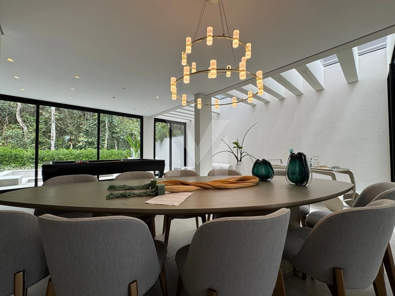 Casa Espetacular com 6 Suítes, Piscina e Praça do Fogo na Riviera: 6ª foto da galeria de imagens do imóvel