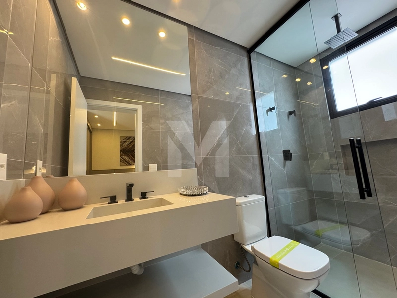Casa Espetacular com 6 Suítes, Piscina e Praça do Fogo na Riviera: 14ª foto da galeria de imagens do imóvel