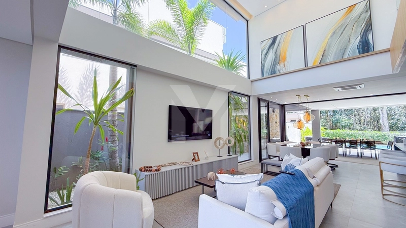 Casa de Alto Padrão com 6 Suítes, Piscina e Hidromassagem na Riviera: 7ª foto da galeria de imagens do imóvel
